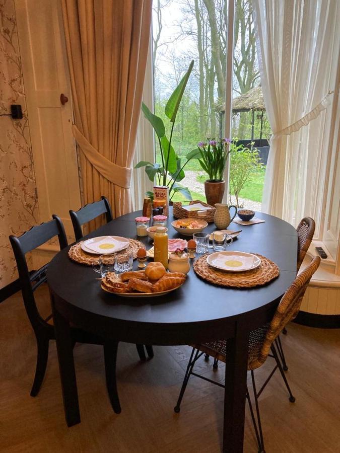 Bed and Breakfast Pastorie Waaxens Exterior foto